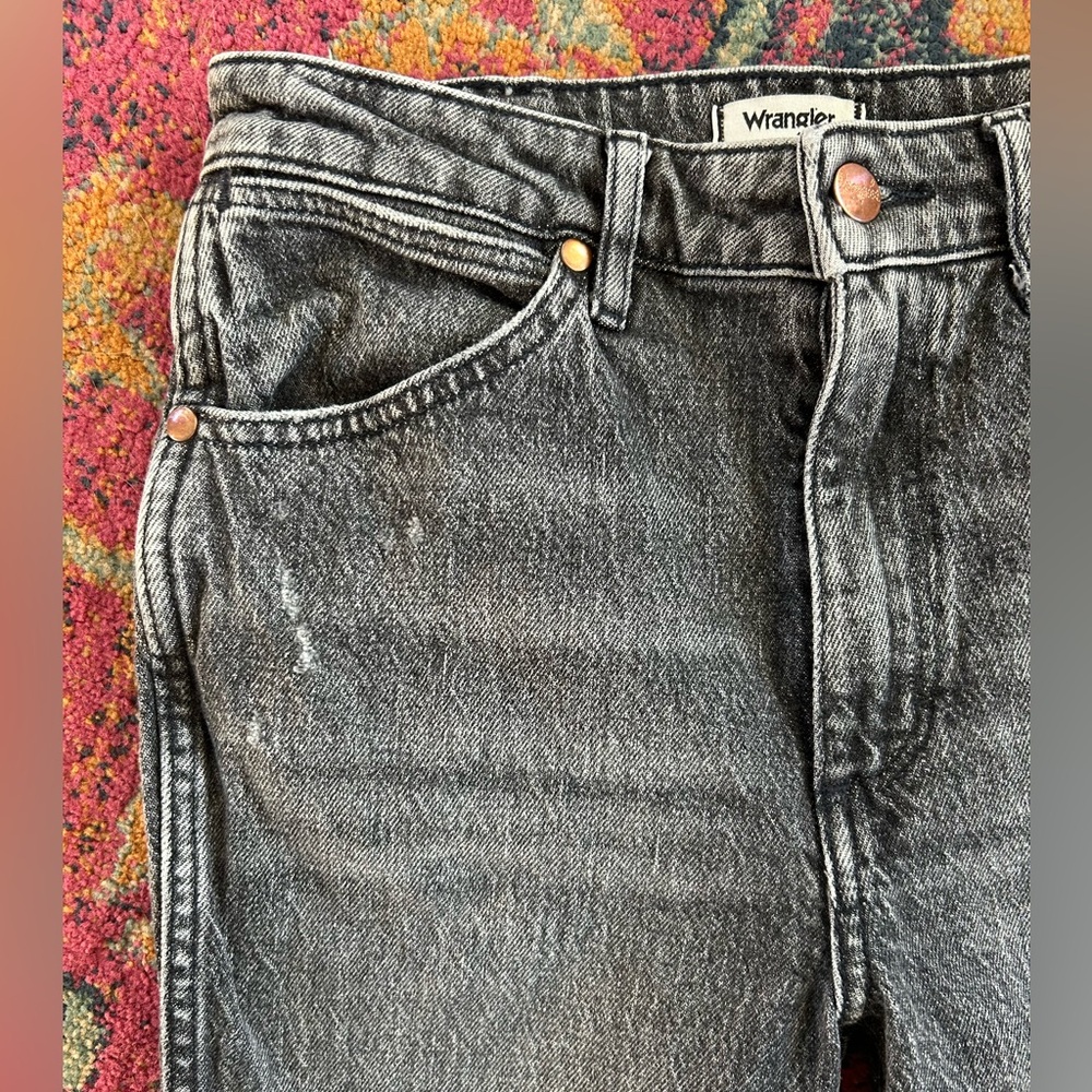 Wrangler | Women’s Black Wash Wild West 603 Distressed Straight Leg Jeans Sz 26 - Picture 9 of 16